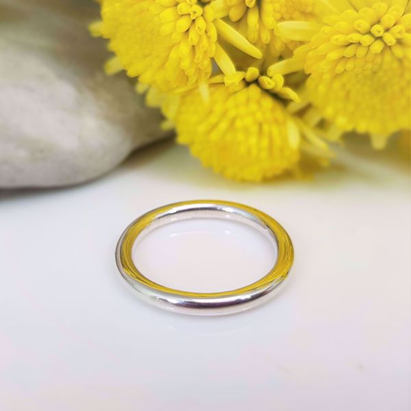 Picture of Plain round band ring