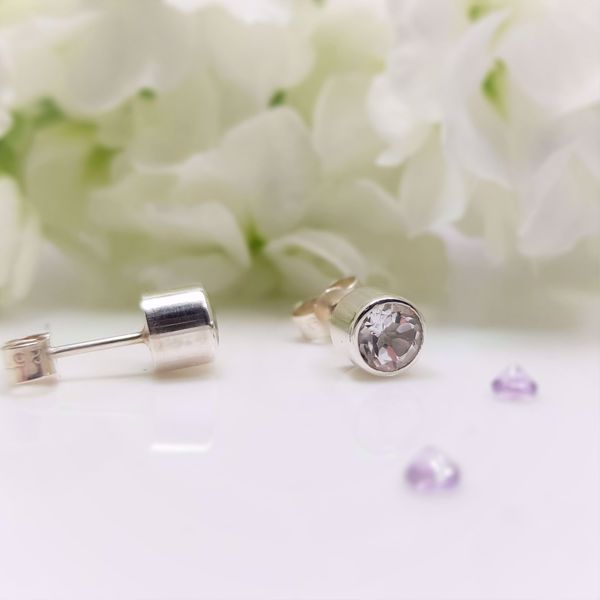 Picture of Topaz stud earrings