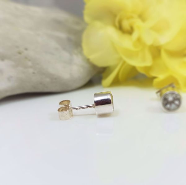 Picture of Topaz stud earrings