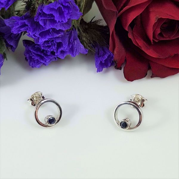 Picture of Sapphire ring earrings